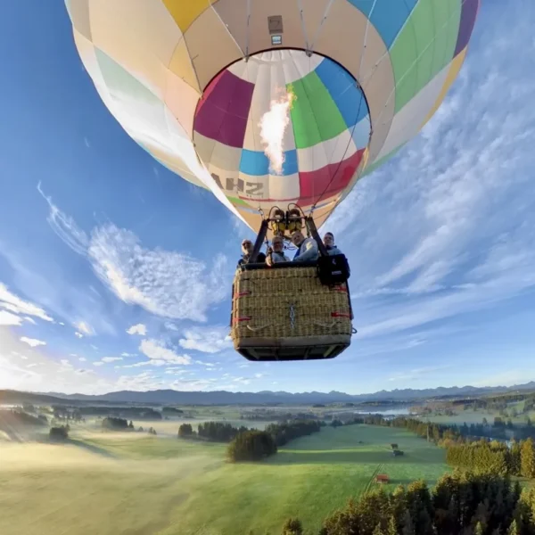 Ballonfahrt Raum Oberbayern – Heißluftballon-Erlebnis mit Alpenpanorama