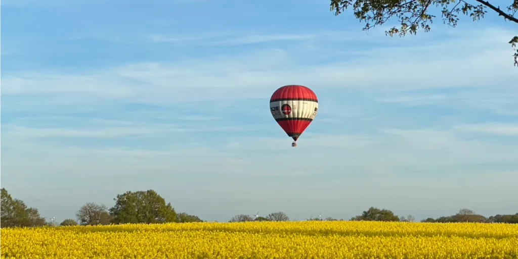 Rapsfelder Ballon Günstige Heißluftballonfahrt